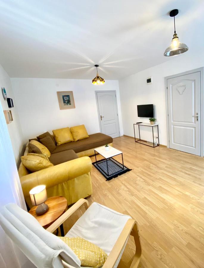 Apartments Rux De Luxe Бар Экстерьер фото