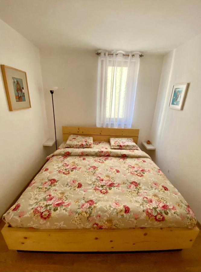Apartments Rux De Luxe Бар Экстерьер фото