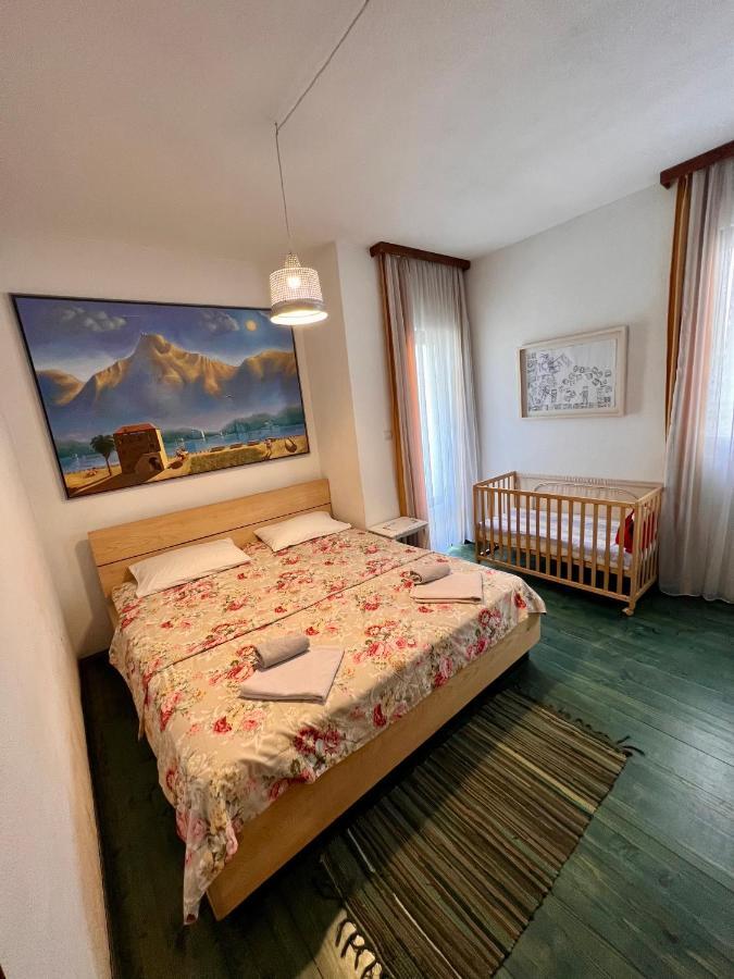 Apartments Rux De Luxe Бар Экстерьер фото