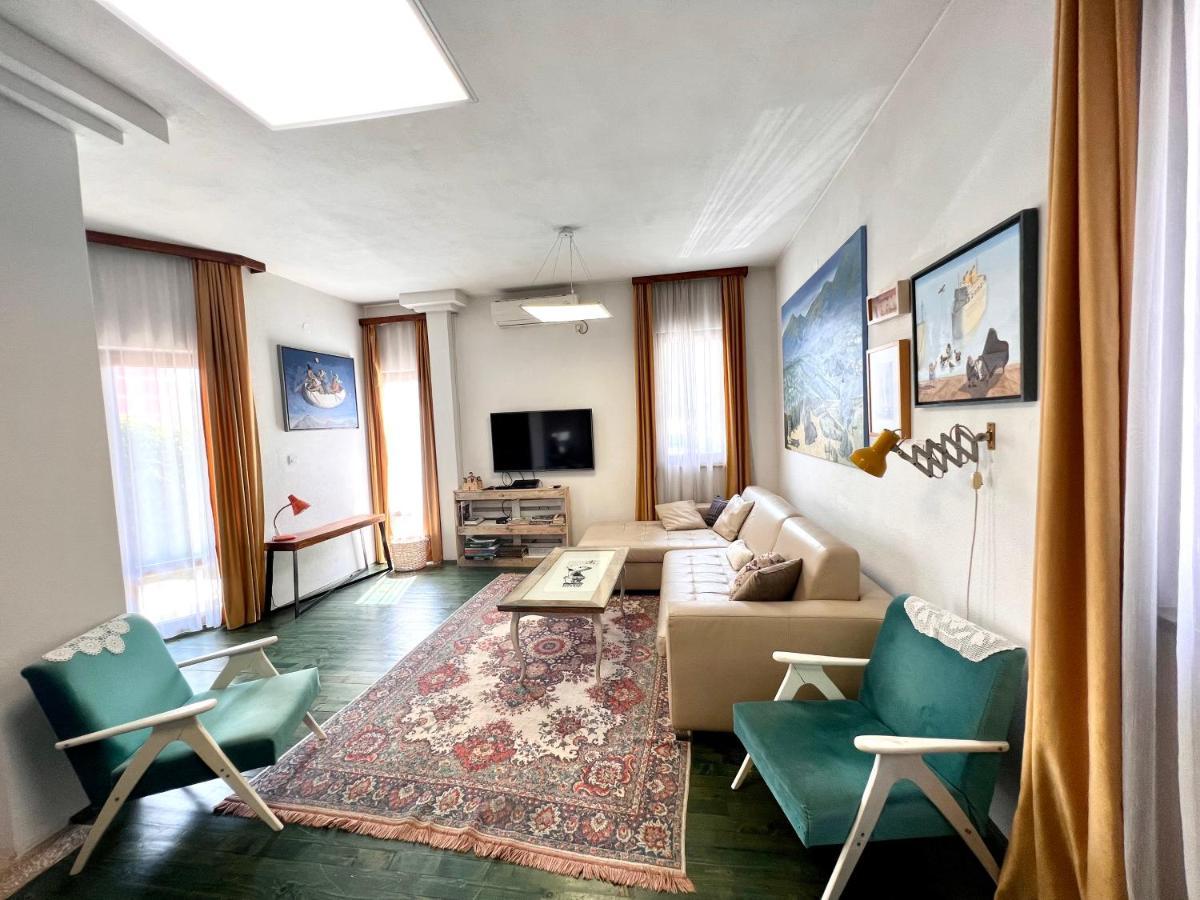 Apartments Rux De Luxe Бар Экстерьер фото