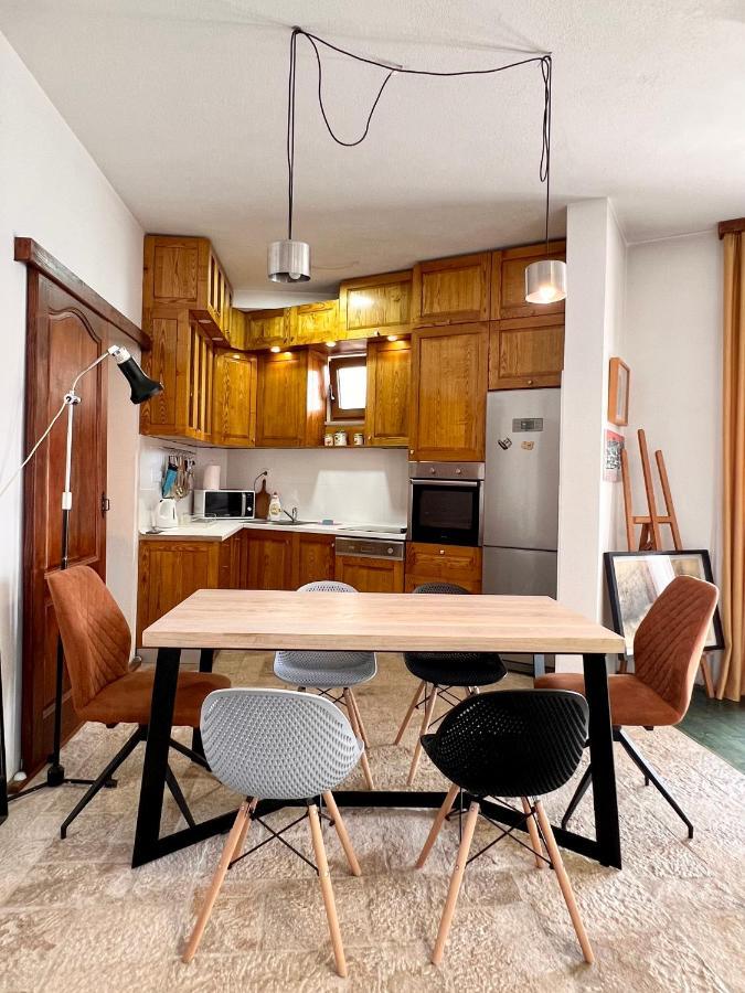 Apartments Rux De Luxe Бар Экстерьер фото