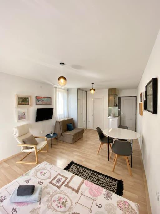 Apartments Rux De Luxe Бар Экстерьер фото