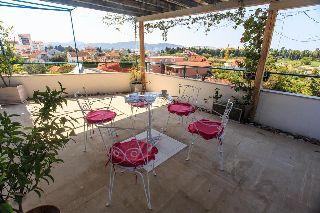 Apartments Rux De Luxe Бар Экстерьер фото
